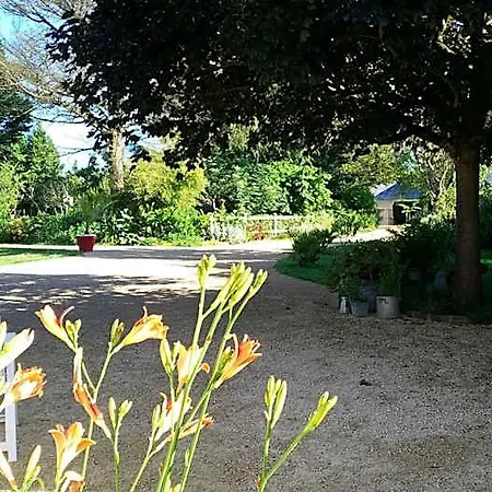 Alojamento de Acomodação e Pequeno-almoço Les Cles Du Parc 3*