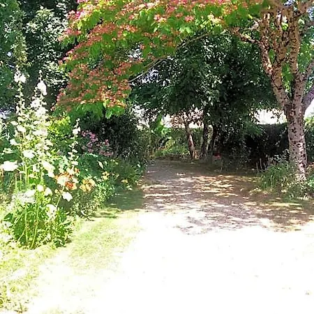 Alojamento de Acomodação e Pequeno-almoço Les Cles Du Parc